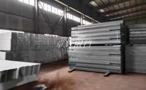 簡易圍擋與其他材料相比有哪些優(yōu)勢和劣勢? 簡易圍擋與其他材料相比有哪些優(yōu)勢和劣勢?