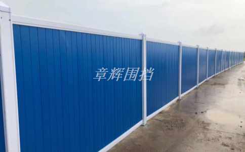 如何設計pvc圍擋的圖案和標志？